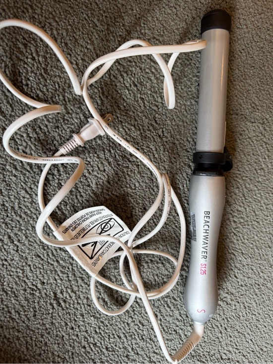 Other - BEACHWAVER S125 Silver Mini Curling Iron